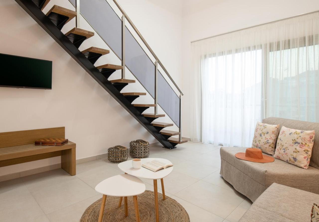 Imagine Luxury Suites Nikiti  Exterior foto