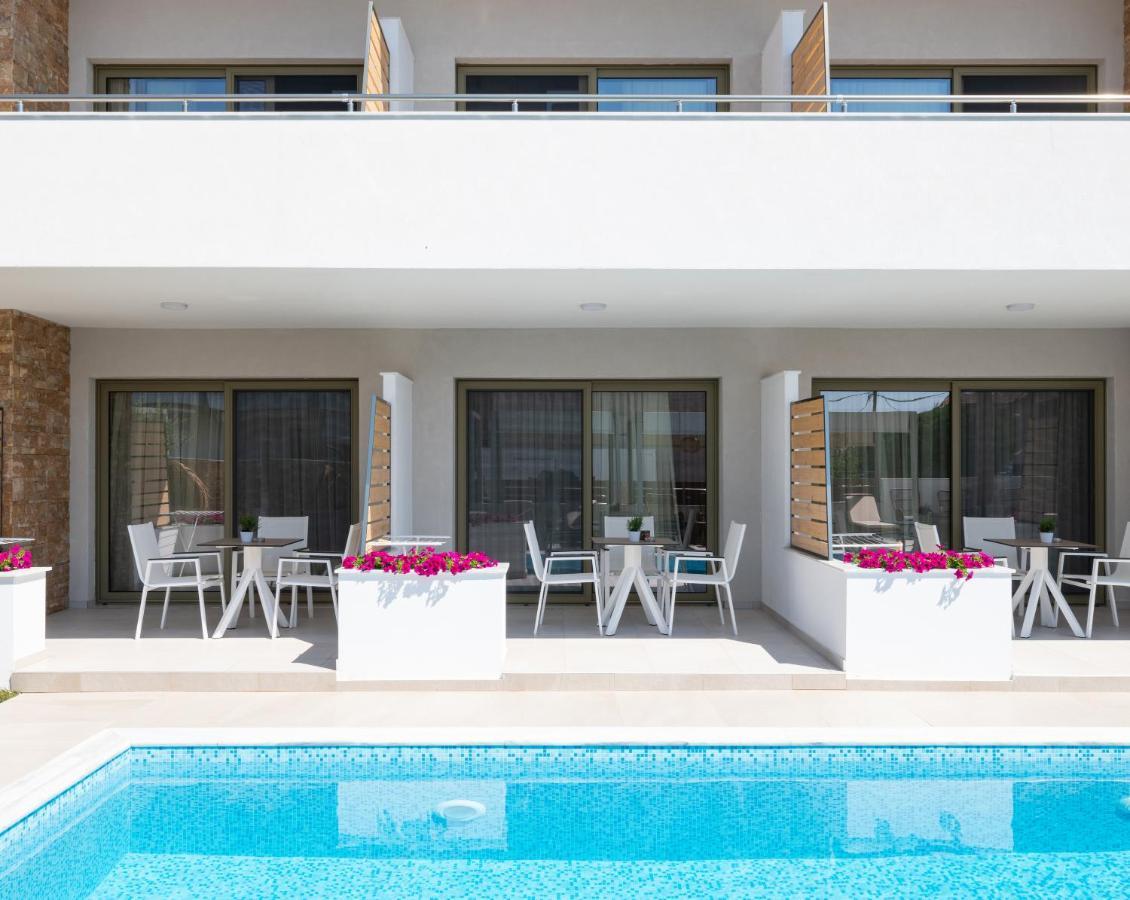 Imagine Luxury Suites Nikiti  Exterior foto