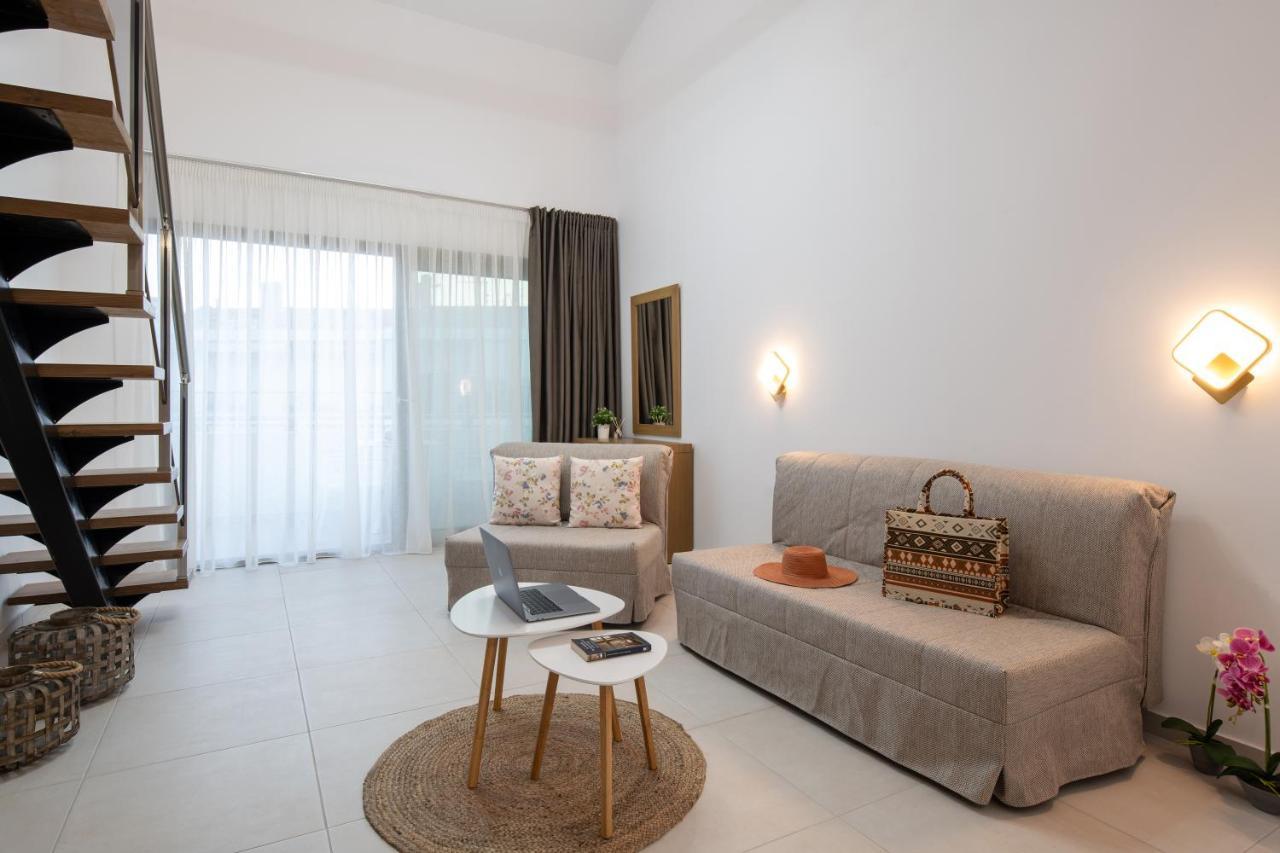 Imagine Luxury Suites Nikiti  Exterior foto